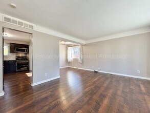 28098 Selkirk St in Southfield, MI - Building Photo - Building Photo