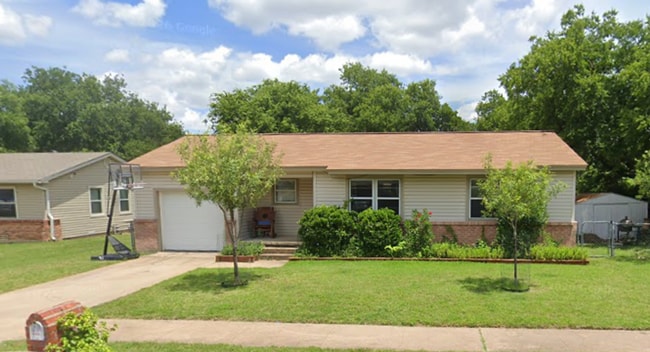 property at 1107 S 19th St