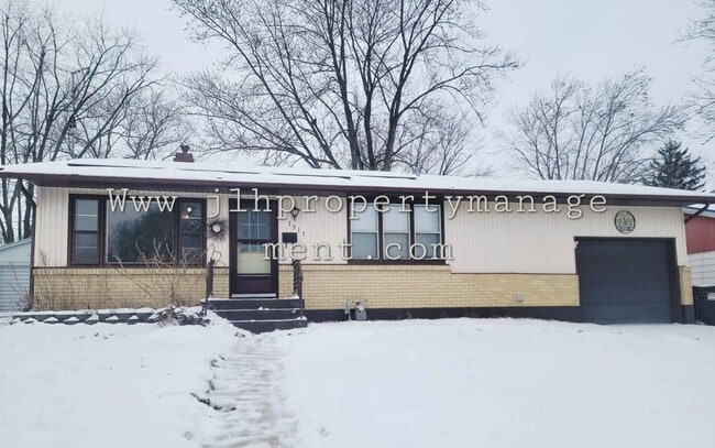 property at 1511 Winter Dr