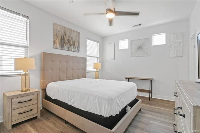 property at 660 Daniel Freeman Cir