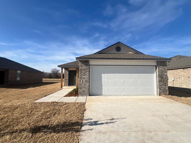 4209 Reese Dr in Mustang, OK - Building Photo - Building Photo