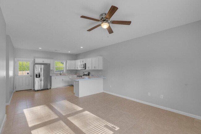 130 Summerlin Ln in Holly Ridge, NC - Building Photo - Building Photo