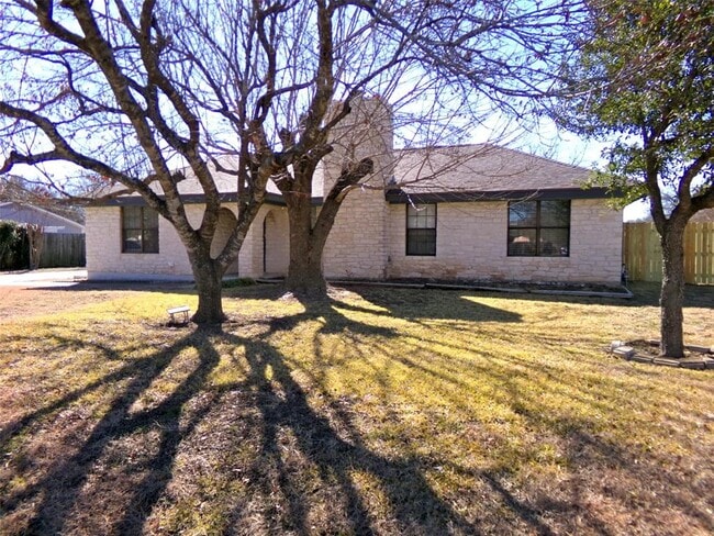 1913 Killarney Dr in Leander, TX - Building Photo - Building Photo