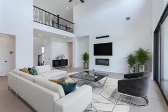 10342 Great Days Dr in Frisco, TX - Building Photo - Building Photo