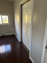 4301 W 47th St in Cleveland, OH - Building Photo - Building Photo