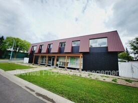 9550-9153 153 St NW in Edmonton, AB - Building Photo