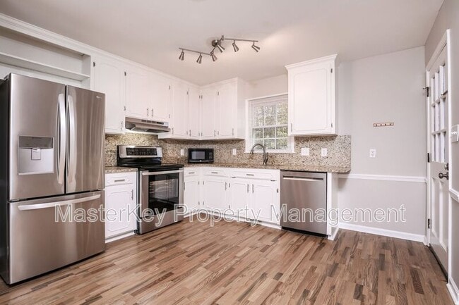 4017 Grimstead Ln in Raleigh, NC - Building Photo - Building Photo