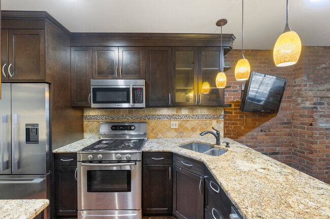 117 W 82 St in New York, NY - Foto de edificio - Building Photo