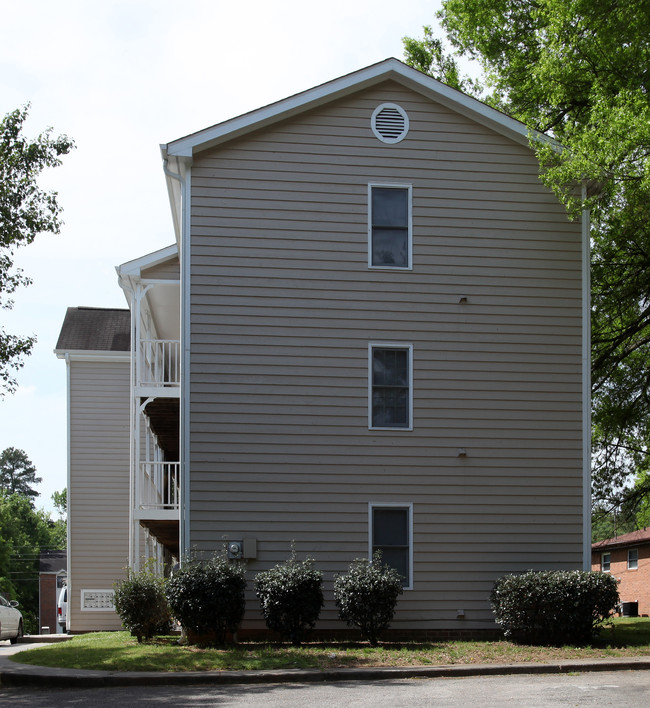 2321 Taylor St in Durham, NC - Foto de edificio - Building Photo