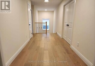 89 Royal Cres in Southwold, ON - Building Photo - Building Photo