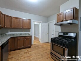 25 Portsmouth St, Unit 1R in Cambridge, MA - Building Photo