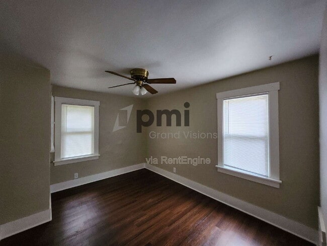1609 E Johns Ave in Decatur, IL - Building Photo - Building Photo