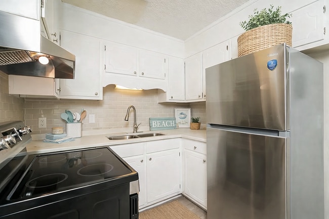 Pebble Creek Apartments