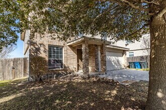 3329 Bluebird Ridge Dr in New Braunfels, TX - Building Photo - Building Photo