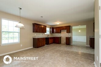 5563 Martin Ct in Ellenwood, GA - Building Photo - Building Photo