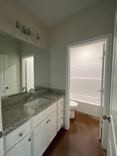 150 Stephens Rd in Hallsville, TX - Foto de edificio - Building Photo