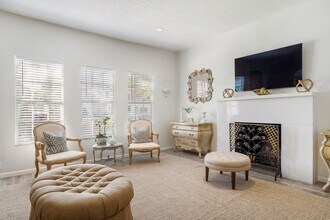 211 Seaspray Ave in Palm Beach, FL - Building Photo - Building Photo