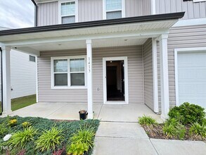1413 Justice Union Ct in Raleigh, NC - Foto de edificio - Building Photo