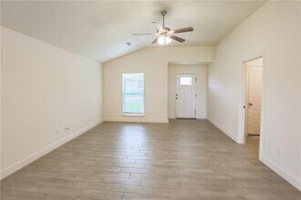 501 NW 59th Ave in Bentonville, AR - Building Photo - Building Photo