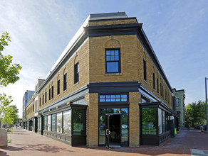 Penn 11 in Washington, DC - Foto de edificio - Building Photo