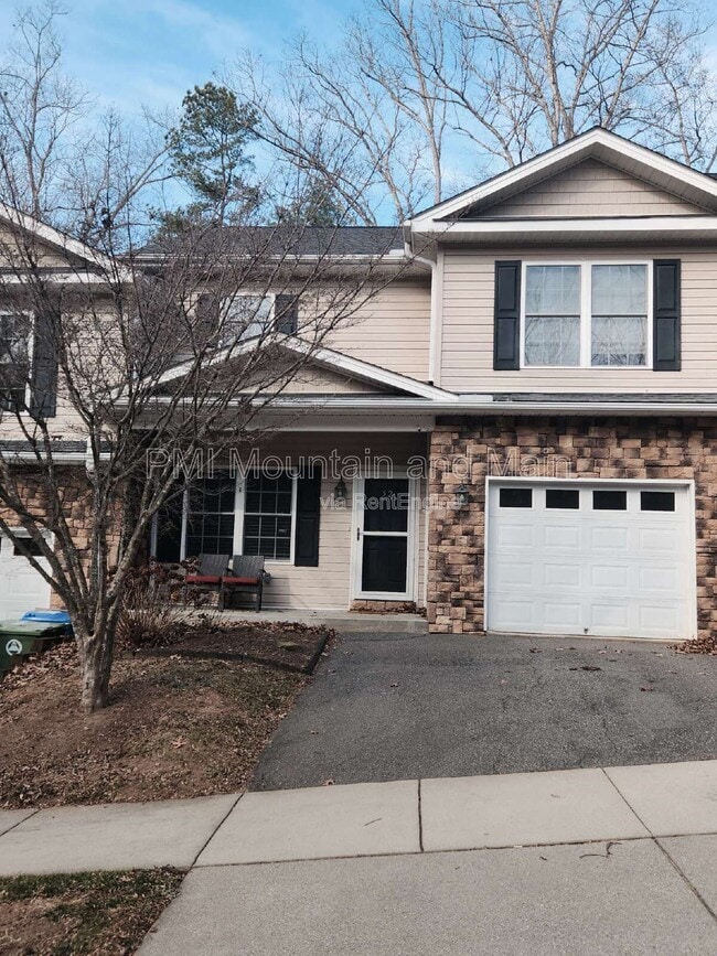 52 Kirby Rd in Asheville, NC - Building Photo - Building Photo