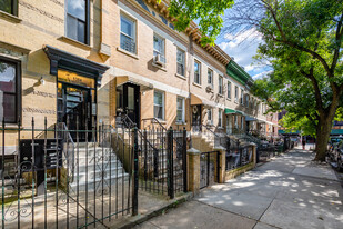 1384 Madison St in Brooklyn, NY - Foto de edificio - Building Photo