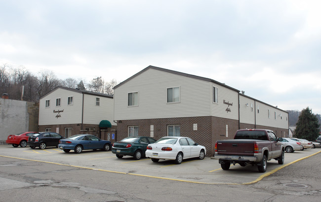 COURTYARD in Verona, PA - Building Photo - Building Photo