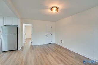 2705 Wilson Dr NW in Huntsville, AL - Building Photo - Building Photo