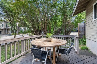 2116 Glendale Pl in Austin, TX - Building Photo - Building Photo