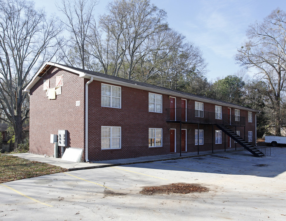 2885 Center St in Austell, GA - Building Photo