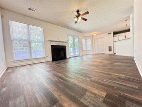 3945 Brushy Creek Way in Suwanee, GA - Building Photo - Building Photo