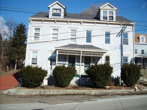 1963-1965 Pittview Ave in Pittsburgh, PA - Building Photo - Other