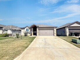 8518 Trungle Rd in Temple, TX - Building Photo