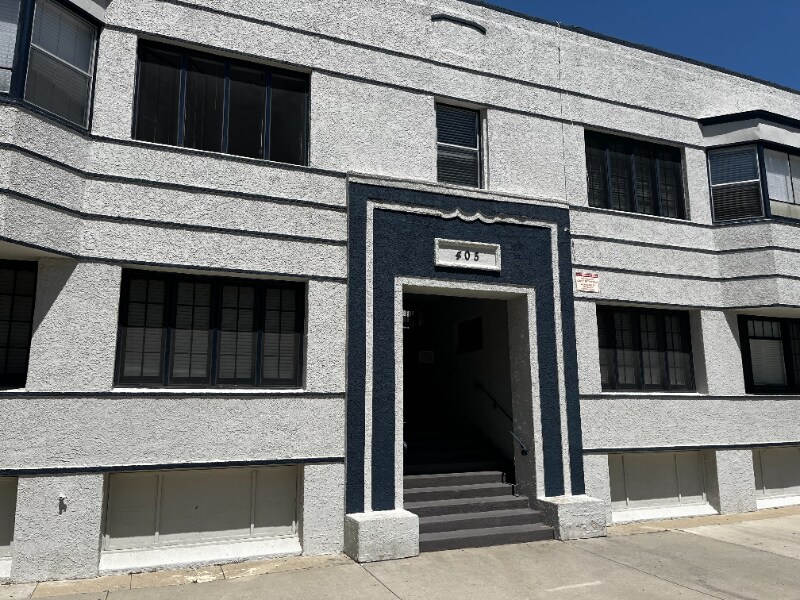 405 W 3rd St-Unit -F in Long Beach, CA - Building Photo