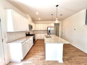 202 Groveton Ct in Euharlee, GA - Building Photo - Building Photo