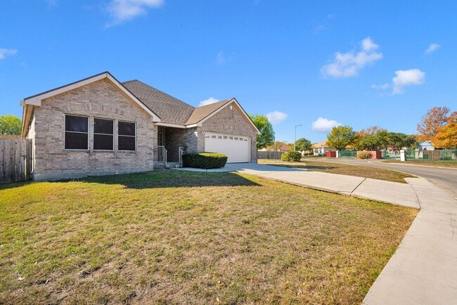 4631 Granite Shoals in San Antonio, TX - Building Photo - Building Photo