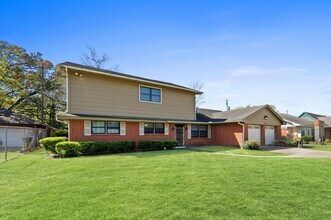 1839 Bethlehem St in Houston, TX - Building Photo - Building Photo