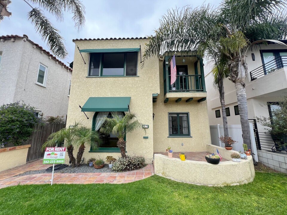 35 St Joseph Ave-Unit -35 Saint Joseph Ave in Long Beach, CA - Building Photo