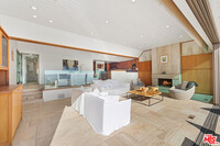 27352 Pacific Coast Hwy in Malibu, CA - Building Photo - Building Photo