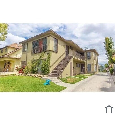 property at 1617 E 47th St