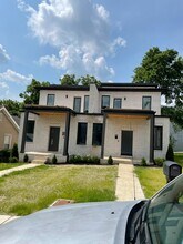 2715 Delaware Ave in Nashville, TN - Building Photo - Building Photo