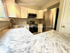 719 Cascade Terrace Ct in Ballwin, MO - Building Photo - Building Photo