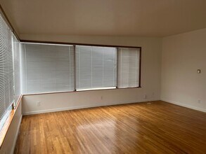 421-423 La Jolla St in Morro Bay, CA - Building Photo - Building Photo