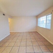 4368 N Vornsand Dr in Las Vegas, NV - Building Photo - Building Photo