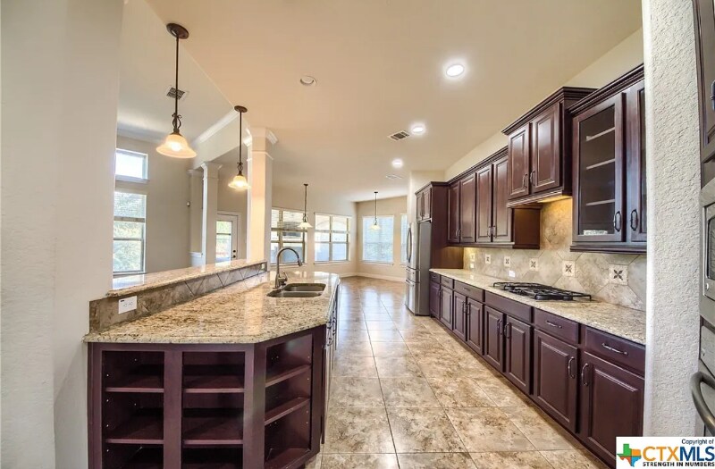 11935 Newton Trail in San Antonio, TX - Building Photo