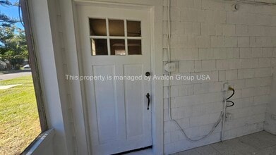 8052 Hawthorne St in Jacksonville, FL - Building Photo - Building Photo