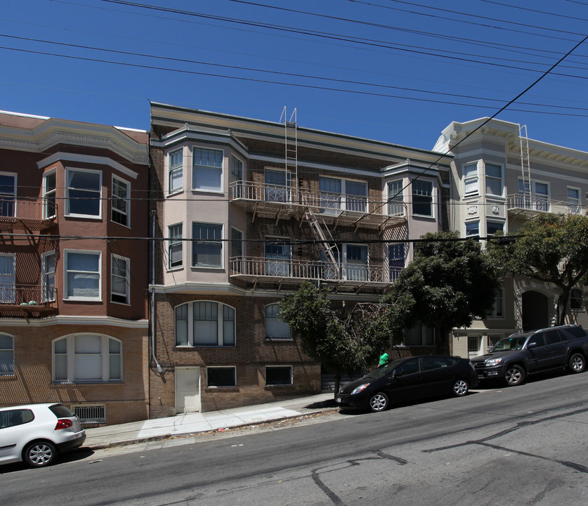 2245 Larkin St in San Francisco, CA - Building Photo