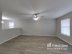 1806 Marbach Woods in San Antonio, TX - Building Photo - Building Photo