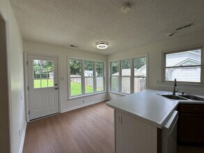 237 Baytree Dr in Jacksonville, NC - Building Photo - Building Photo