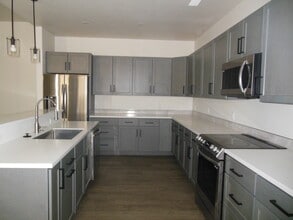 695 Anela Ln in Grand Junction, CO - Building Photo - Building Photo